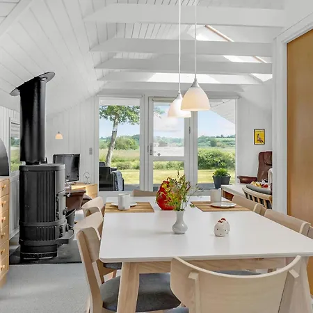 Cozy In With Kitchen Ferienhaus